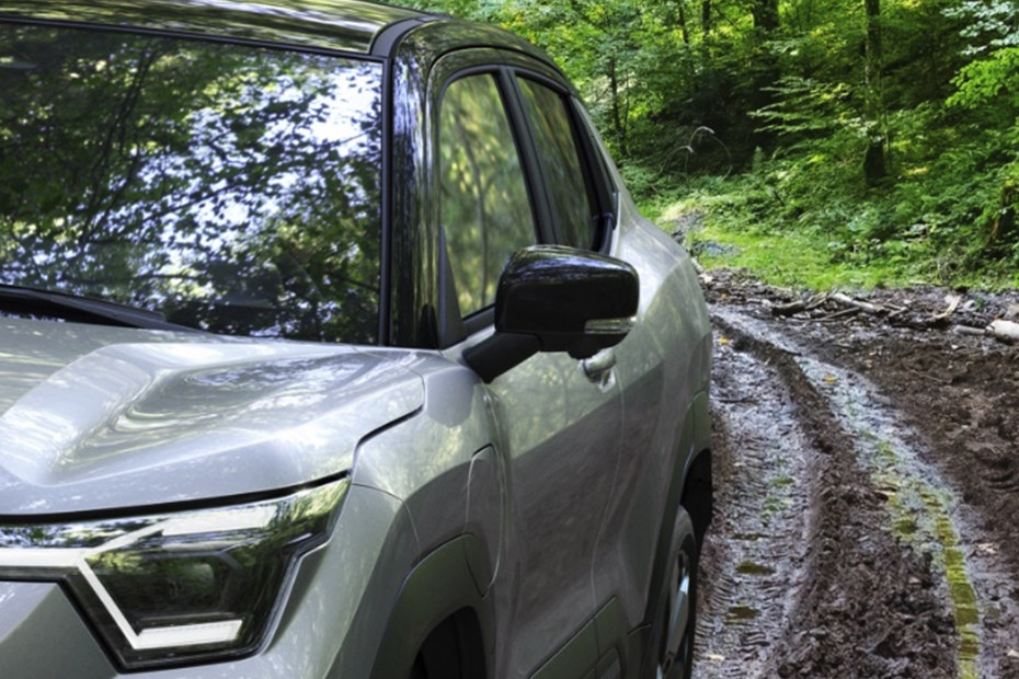 Suzuki e-Vitara Drivers Side Mirror Rear Angle