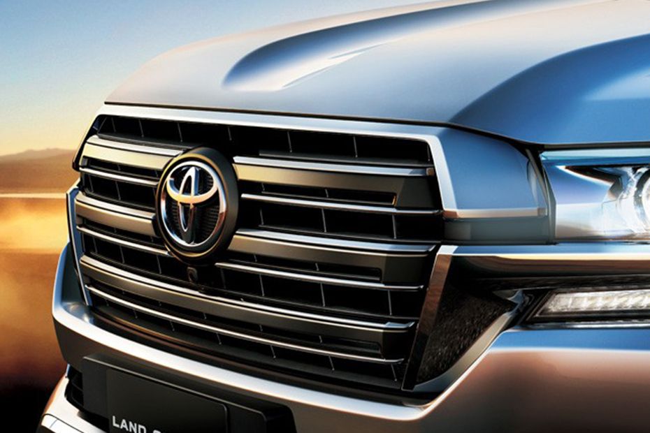 Land Cruiser Grille View Land Cruiser Grille View