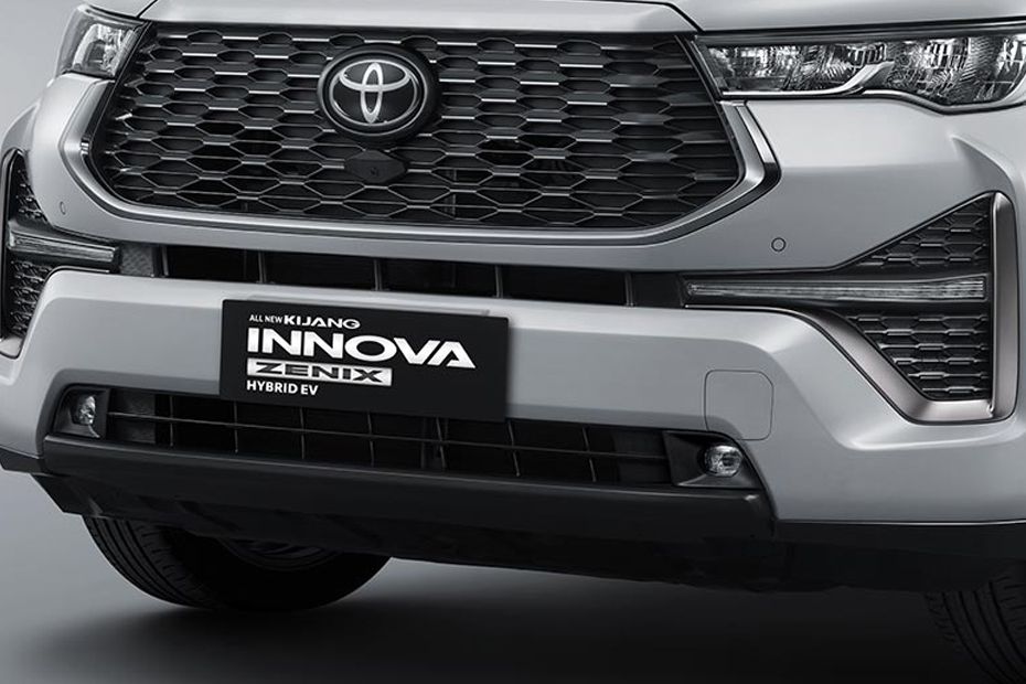 Toyota Kijang Innova Zenix Hybrid EV Price Review Specifications Januari Promo