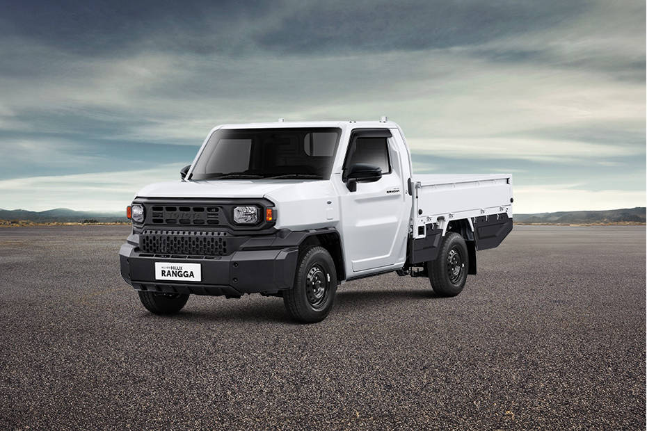 Mobil Toyota Hilux Rangga Pickup 2.4 DSL High AT 2024 di Indonesia