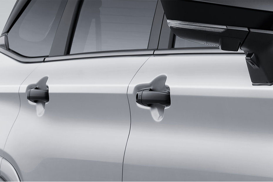 handle pintu Veloz Hybrid EV