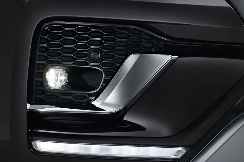 Fortuner Front Fog Lamp Fortuner Front Fog Lamp