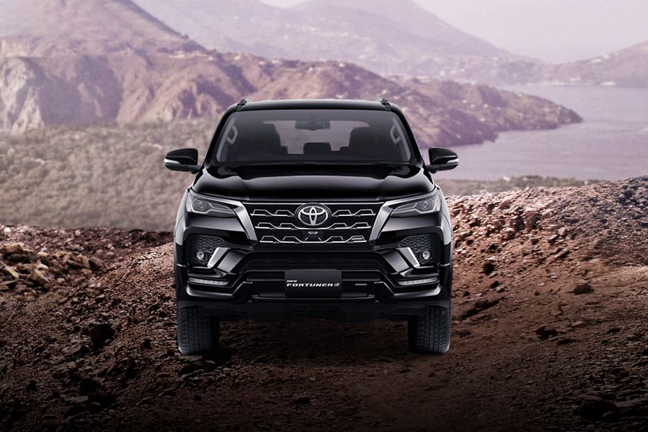 Toyota Fortuner 2024 Price, Review, Specifications & Januari Promo
