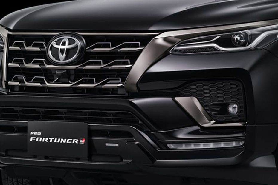 Fortuner Grille View Fortuner Grille View