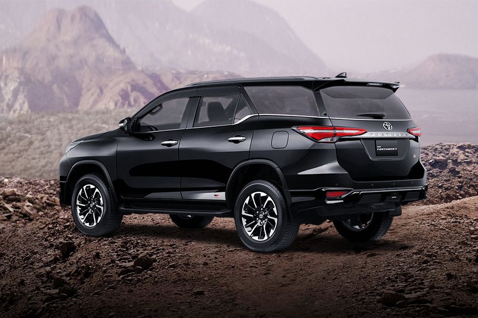 Toyota Fortuner 2024 Price, Review, Specifications & Januari Promo