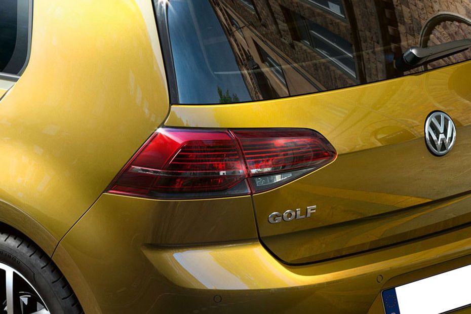 lampu belakang Golf 2018