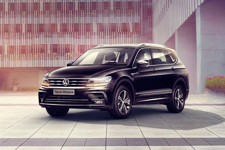 Tiguan Allspace Front angle low view Tiguan Allspace Front angle low view