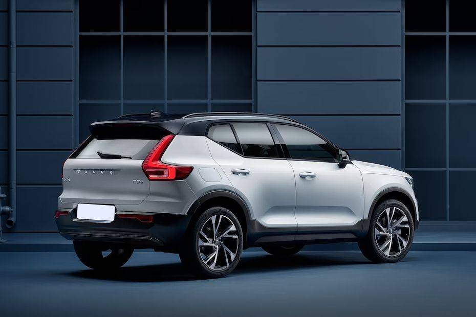 Volvo XC40 2024 Harga OTR, Promo Juli, Spesifikasi & Review