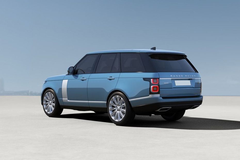 Rear Cross Side View of Land Rover Range Rover Rear Cross Side View of Land Rover Range Rover
