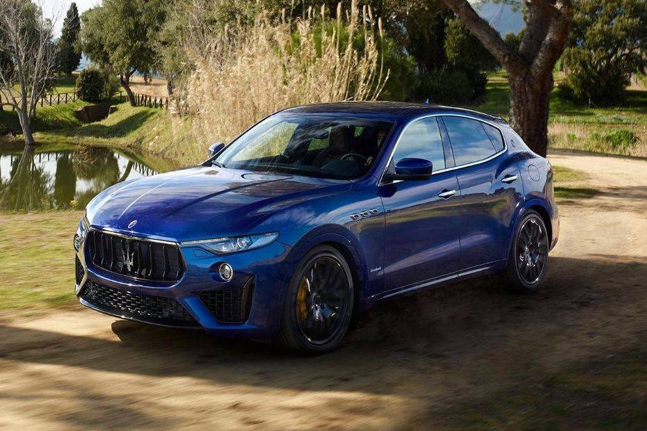 Maserati Levante Front Side View