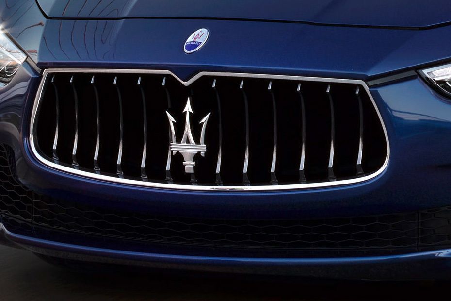 Maserati Ghibli Grille View