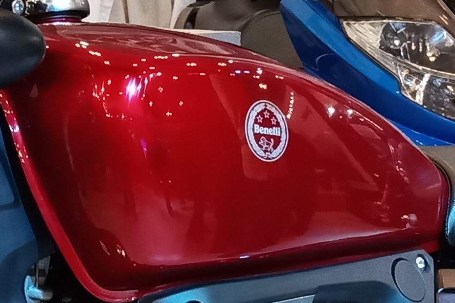 Tangki BBM Benelli Motobi 200 Evo Tangki BBM Benelli Motobi 200 Evo