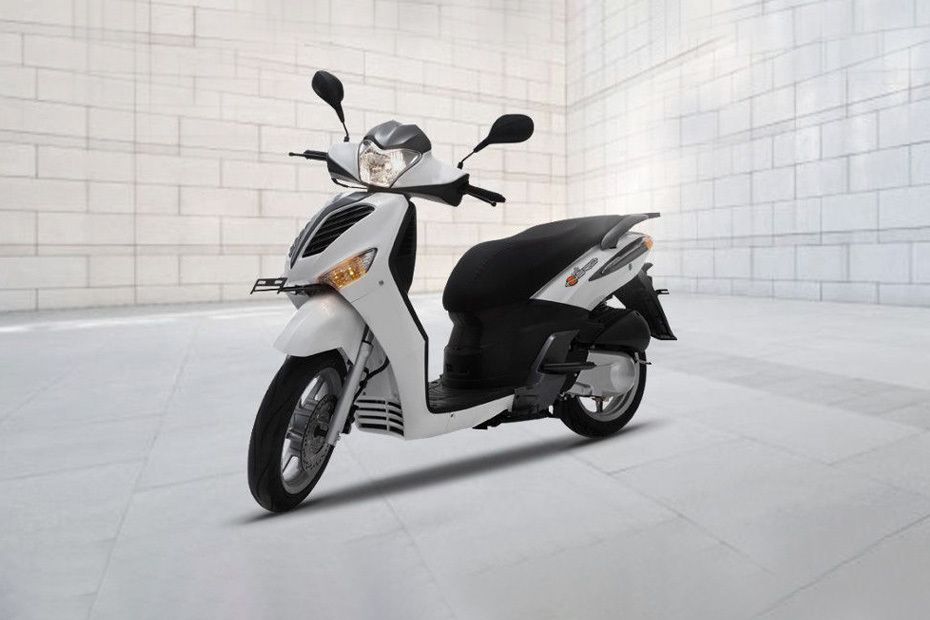 Benelli Cafenero150 Marketing Image Benelli Cafenero150 Marketing Image