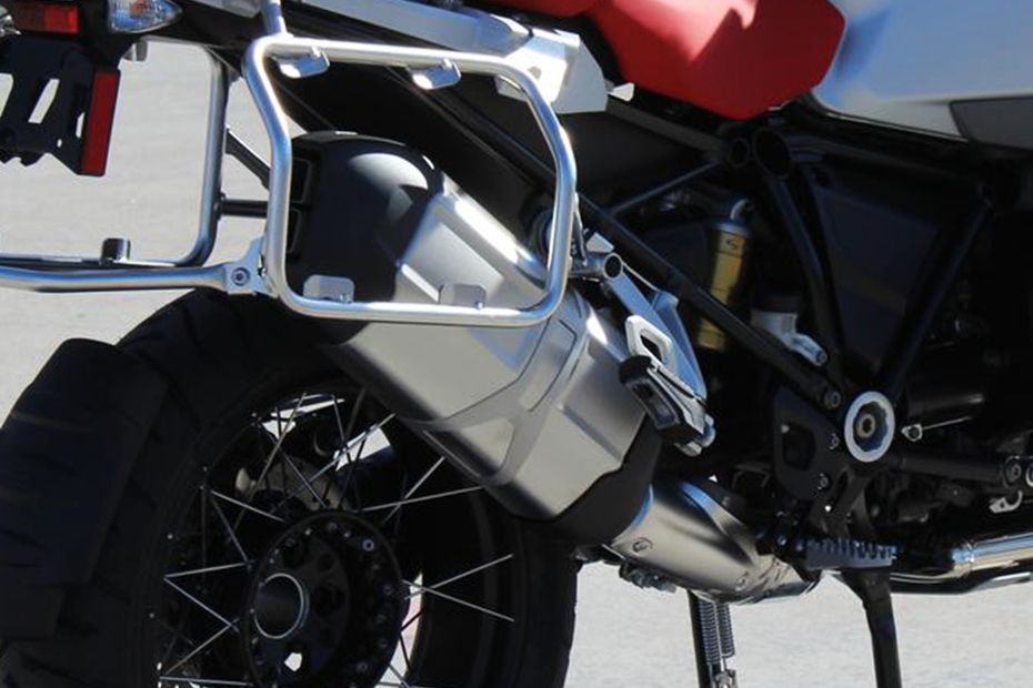 BMW R 1200 GS 2021 Exhaust View BMW R 1200 GS 2021 Exhaust View