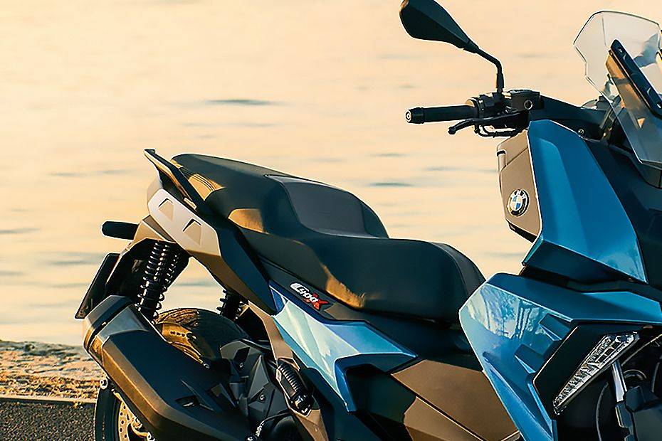 BMW C 400 X Rider Seat View BMW C 400 X Rider Seat View