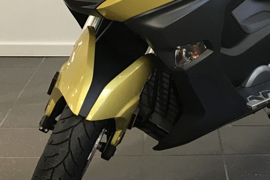 BMW C 650 Sport Cooling System BMW C 650 Sport Cooling System