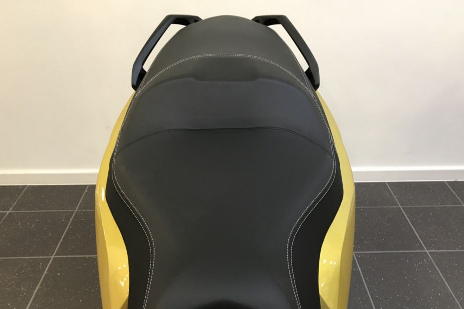 BMW C 650 Sport Rider Seat View BMW C 650 Sport Rider Seat View