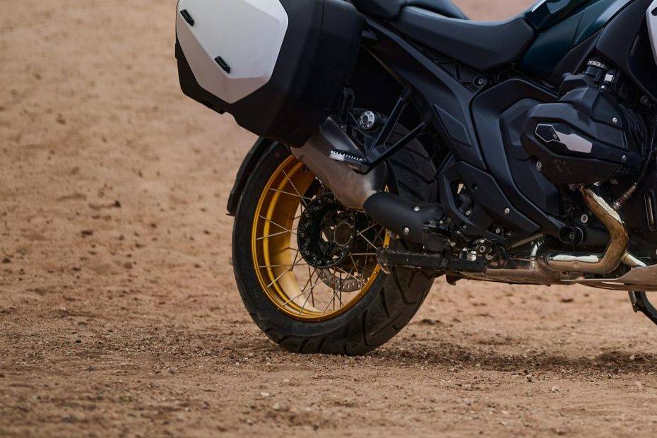 ban belakang BMW R 1300 GS ban belakang BMW R 1300 GS