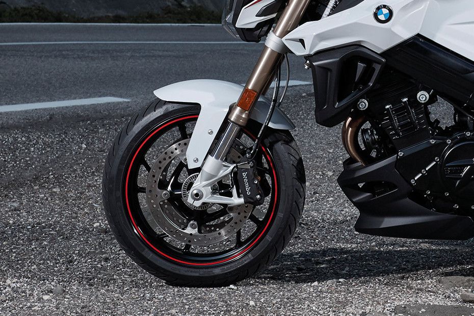 BMW F 800 R Front Tyre