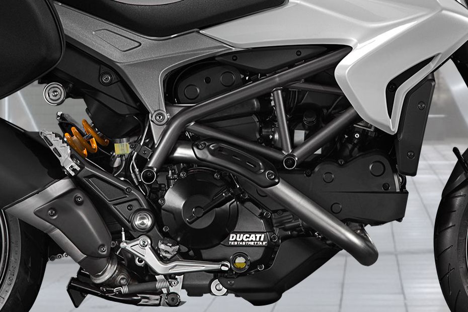 Ducati Hyperstrada Mesin Ducati Hyperstrada Mesin
