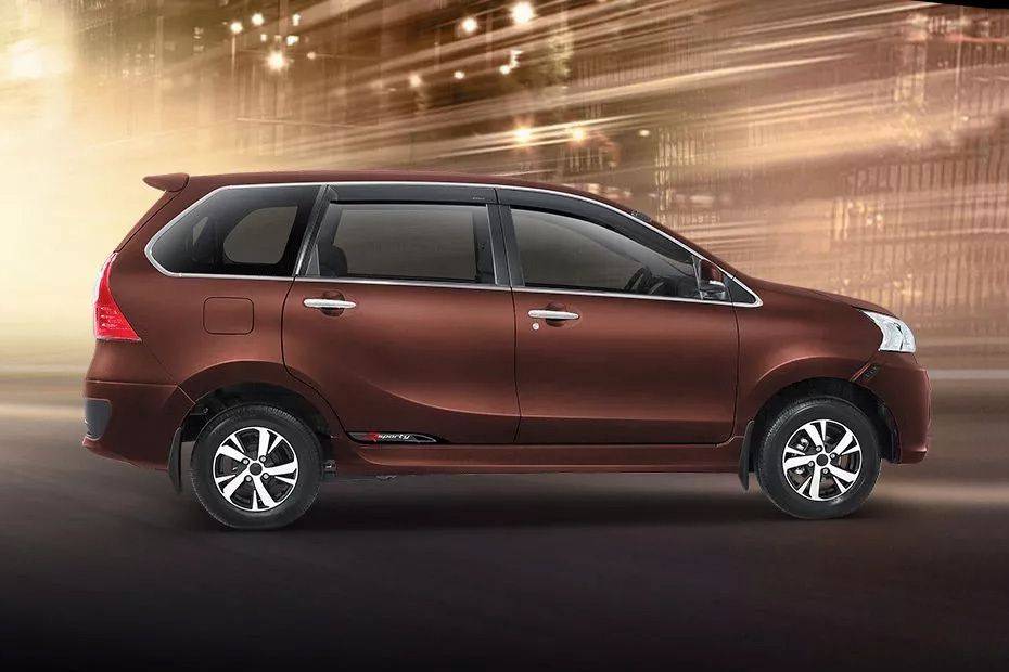 Daihatsu Xenia (2019-2021) Price, Review, Specifications & April Promo ...