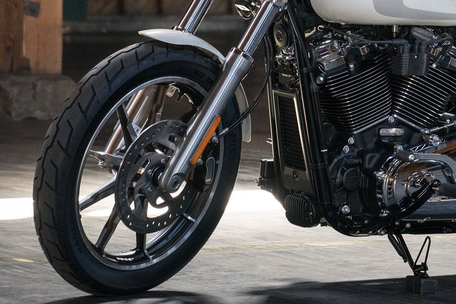 Harley Davidson Low Rider Front Tyre Harley Davidson Low Rider Front Tyre
