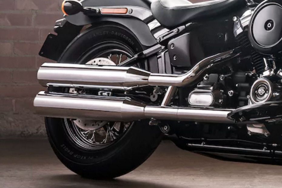 ban belakang Harley Davidson Softail Slim ban belakang Harley Davidson Softail Slim