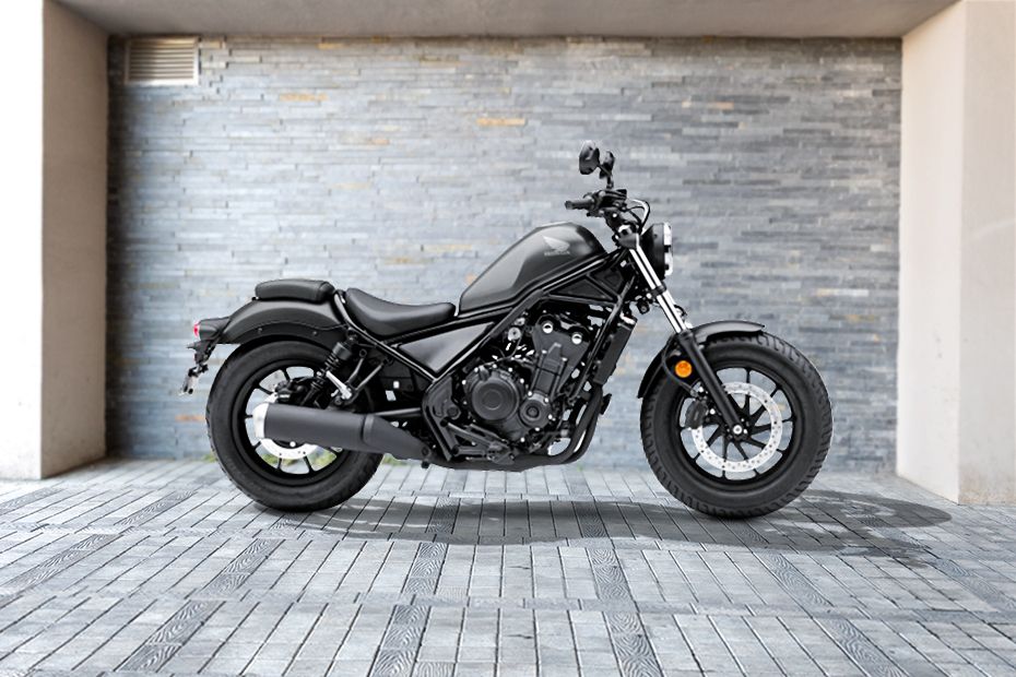 Samping kanan Honda Rebel Samping kanan Honda Rebel