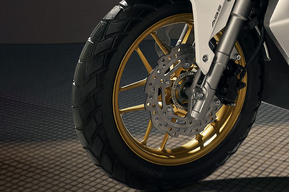Ban depan Honda ADV 150 Ban depan Honda ADV 150
