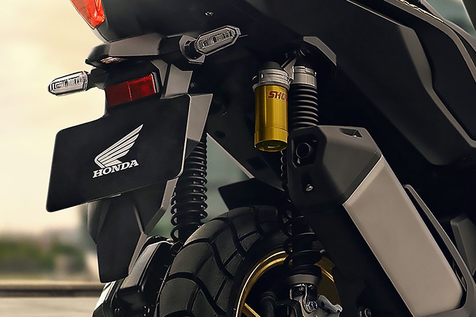 Suspensi belakang Honda ADV 150 Suspensi belakang Honda ADV 150