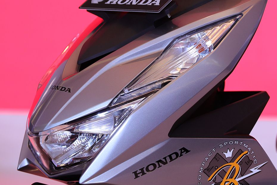 Lampu depan Honda Beat Street Lampu depan Honda Beat Street