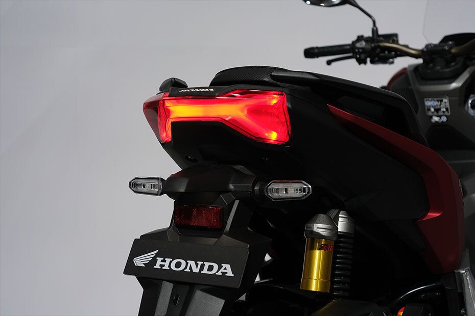 Honda ADV 160 2023 Harga, Review, Spesifikasi & Promo Agustus