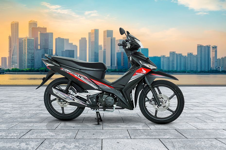 Motor Honda Supra X 125 FI 2024 di Indonesia