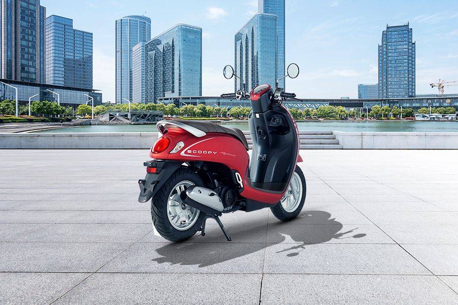 Honda Scoopy 2023 Images - Check out design & styling | OTO