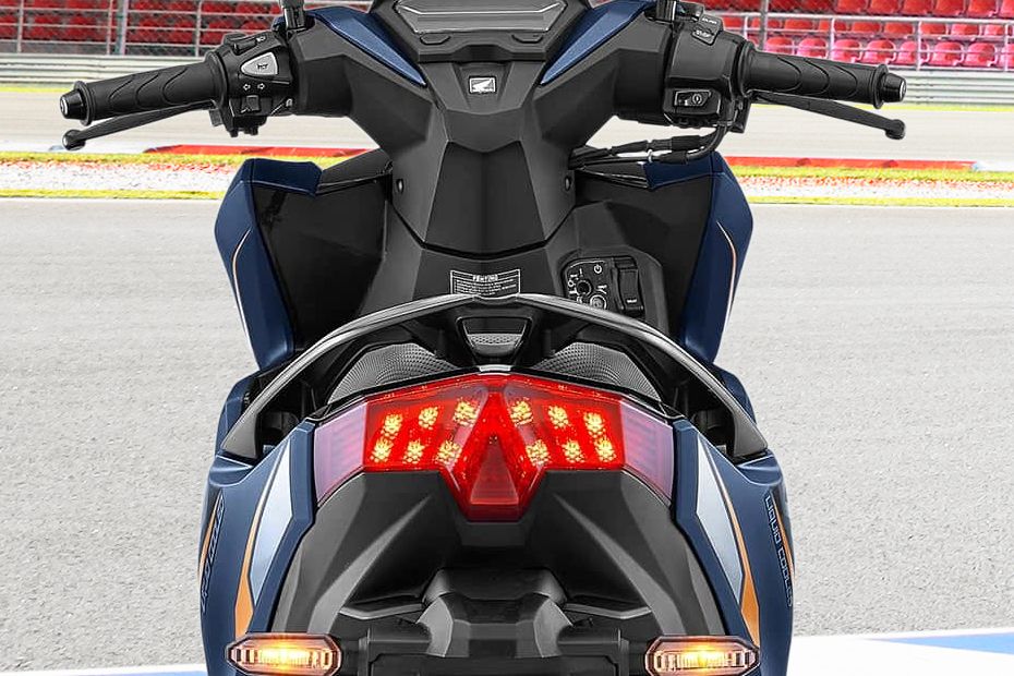 Lampu belakang Honda Vario 125 Lampu belakang Honda Vario 125