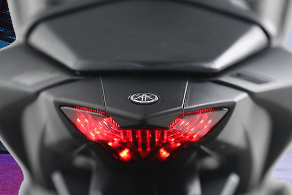 Lampu belakang Yamaha MT-25 Lampu belakang Yamaha MT-25
