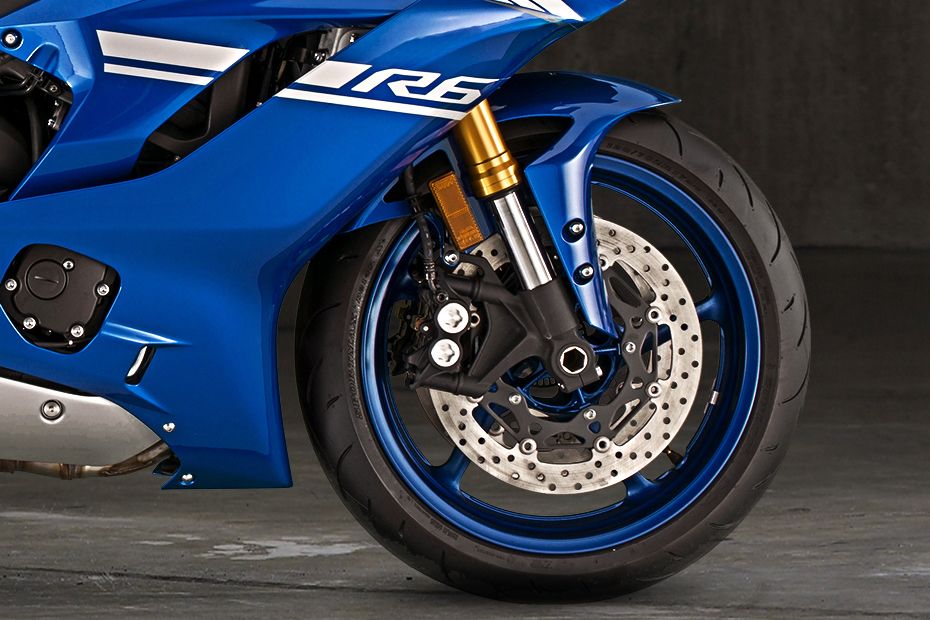 Yamaha R6 2018 Front Tyre