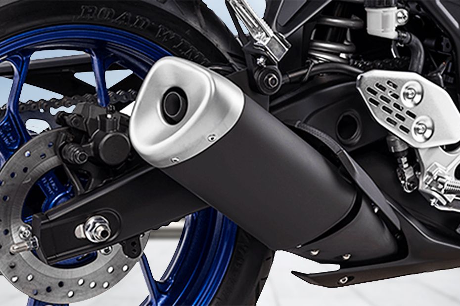 Yamaha YZF R25 Exhaust View Yamaha YZF R25 Exhaust View