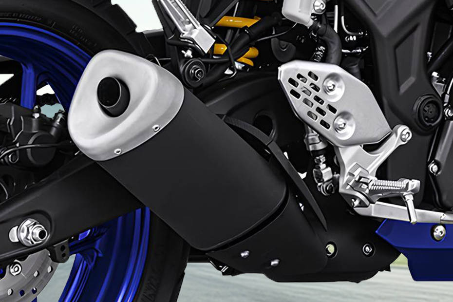 Yamaha YZF R25 Exhaust View Yamaha YZF R25 Exhaust View