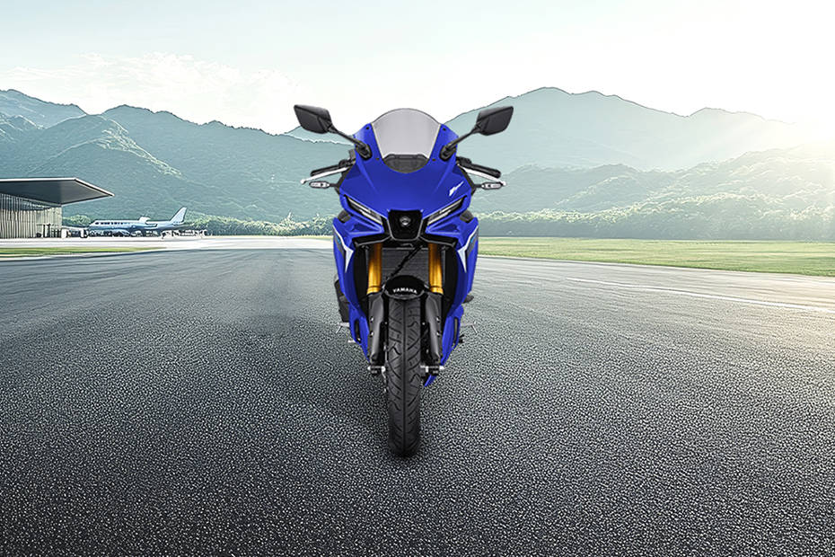 Yamaha YZF R25 Front View Full Image Yamaha YZF R25 Front View Full Image