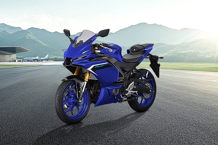 Yamaha YZF R25 Slant Front View Full Image Yamaha YZF R25 Slant Front View Full Image