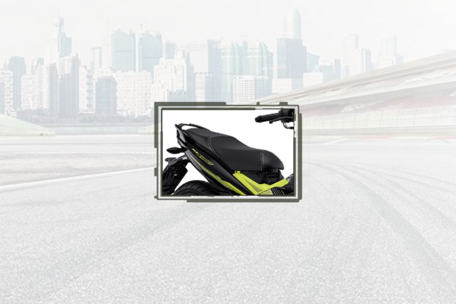 Yamaha MX King Rider Seat View Yamaha MX King Rider Seat View