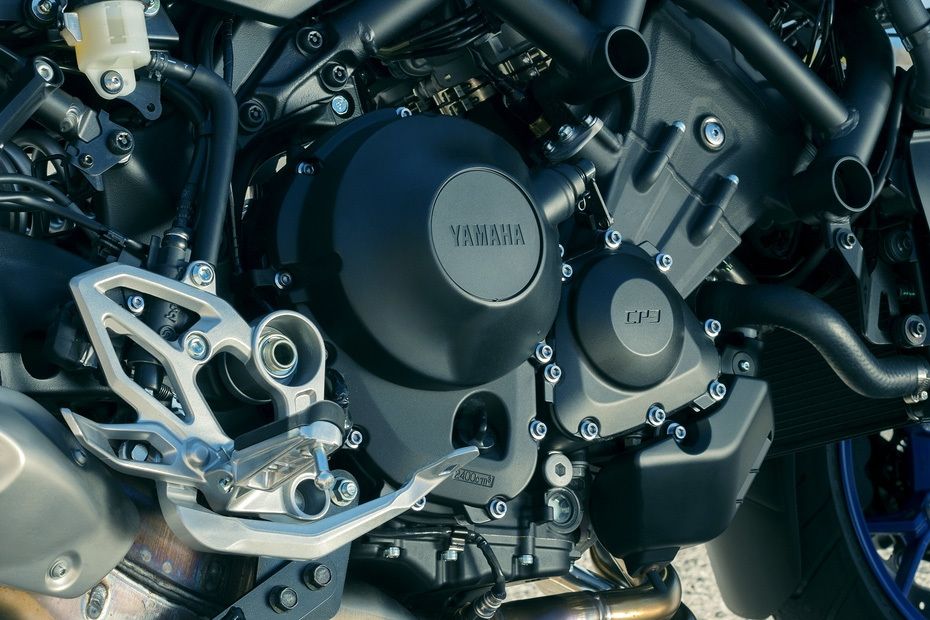 Yamaha Niken Engine View