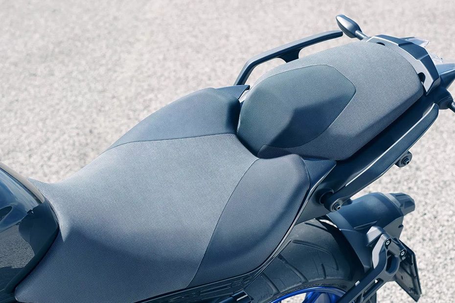 Yamaha Niken Rider Seat View
