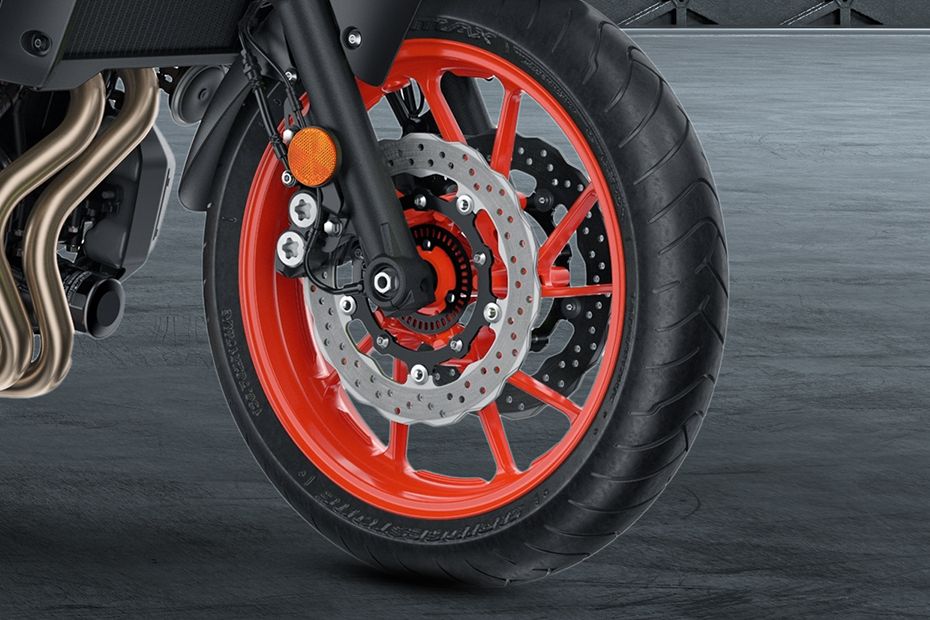 Ban depan Yamaha MT07 Ban depan Yamaha MT07
