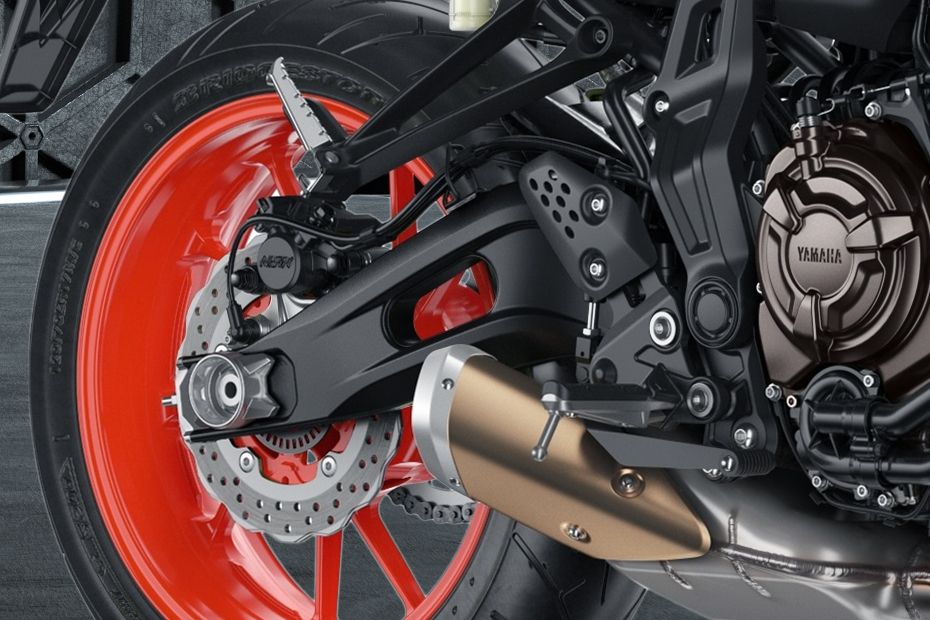 Rem belakang Yamaha MT07 Rem belakang Yamaha MT07