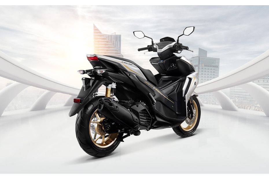 5 Pilihan Warna Yamaha Aerox Connected 2021 | Oto