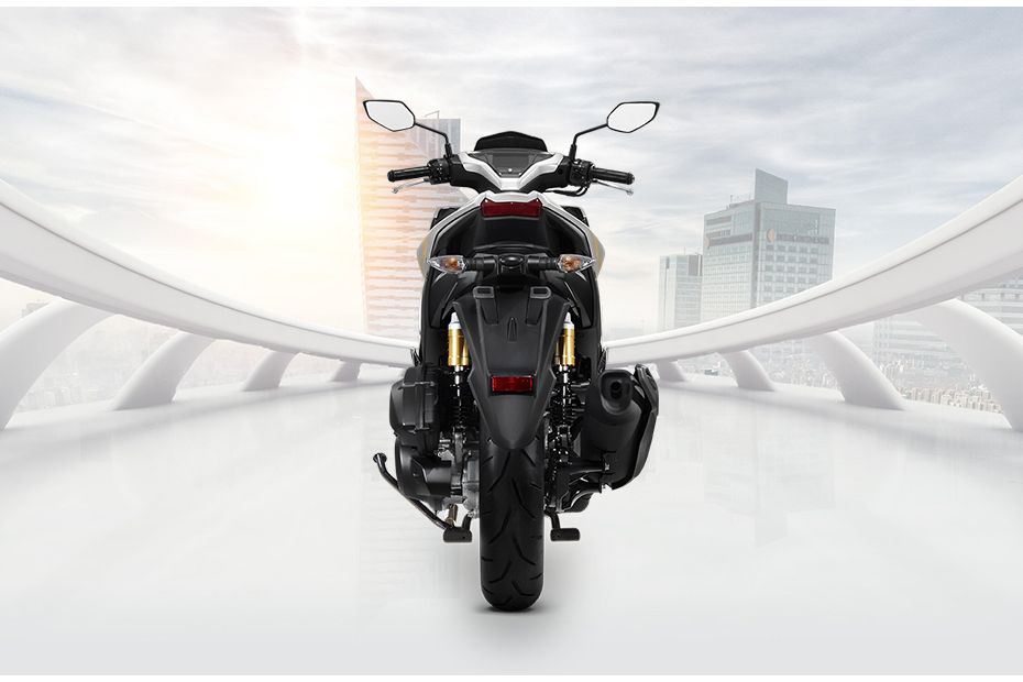 Tampak belakang Yamaha Aerox Connected Tampak belakang Yamaha Aerox Connected