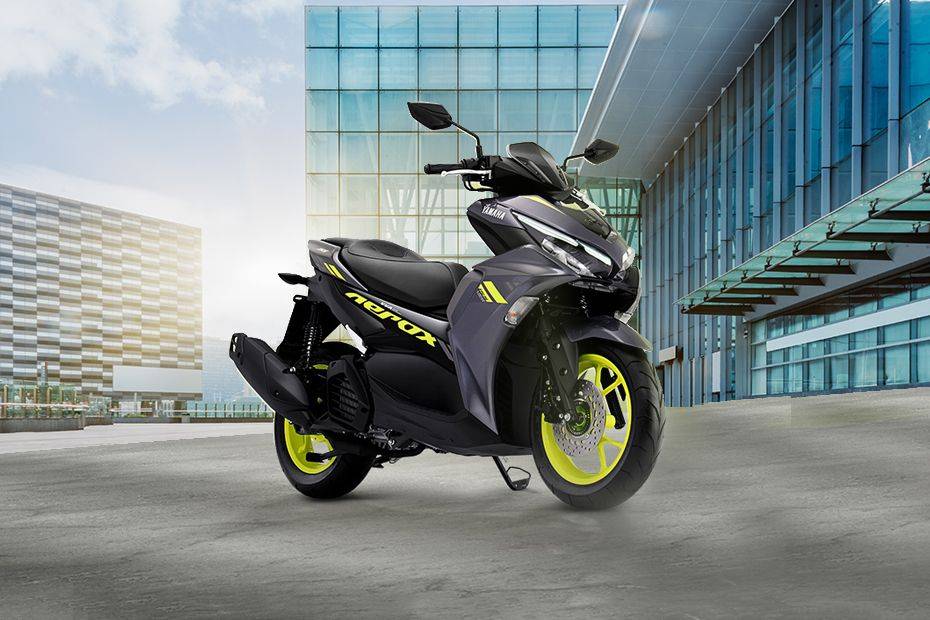 Yamaha Aerox Connected 2021 Images - Check out design & styling | Oto