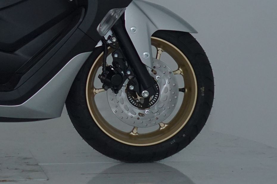 Yamaha Nmax Connected Front Tyre